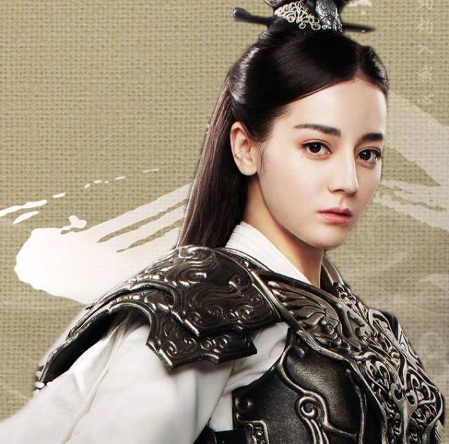 古装剧女将军_女明星穿铠甲_女明星穿盔甲